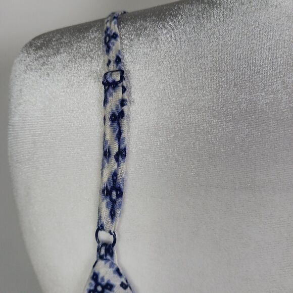 Forever 21 Plus 1X Layered Crop Tank Blue Floral Geometric Pre-owned - Picture 4 of 5